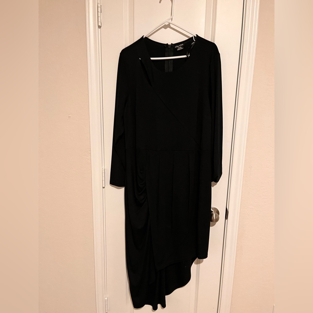 Black Nightlife Dress, Shoulder cutout, M 18w